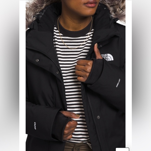 The North Face Arctic Waterproof 600-Fill-Power Down Parka with Faux Fur Trim - Picture 5 of 11